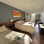 Costalago Suites