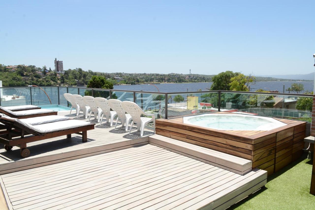 Resort Costalago Suites
