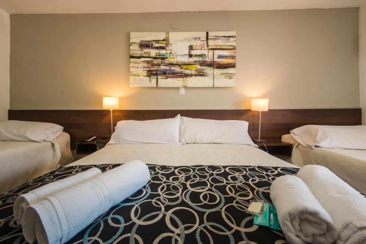 Costalago Suites